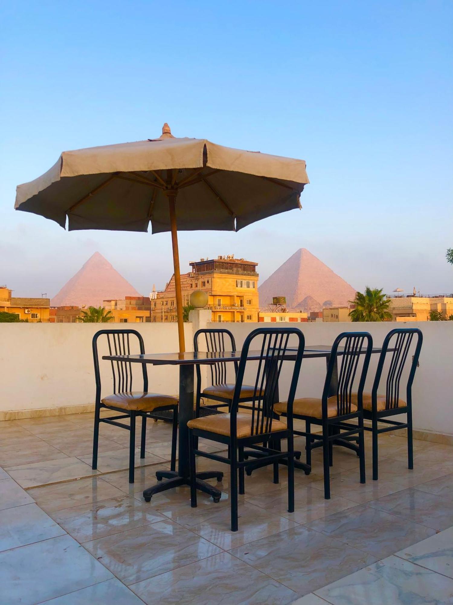Matto Pyramids Inn Kafret el-Gabal Exterior foto