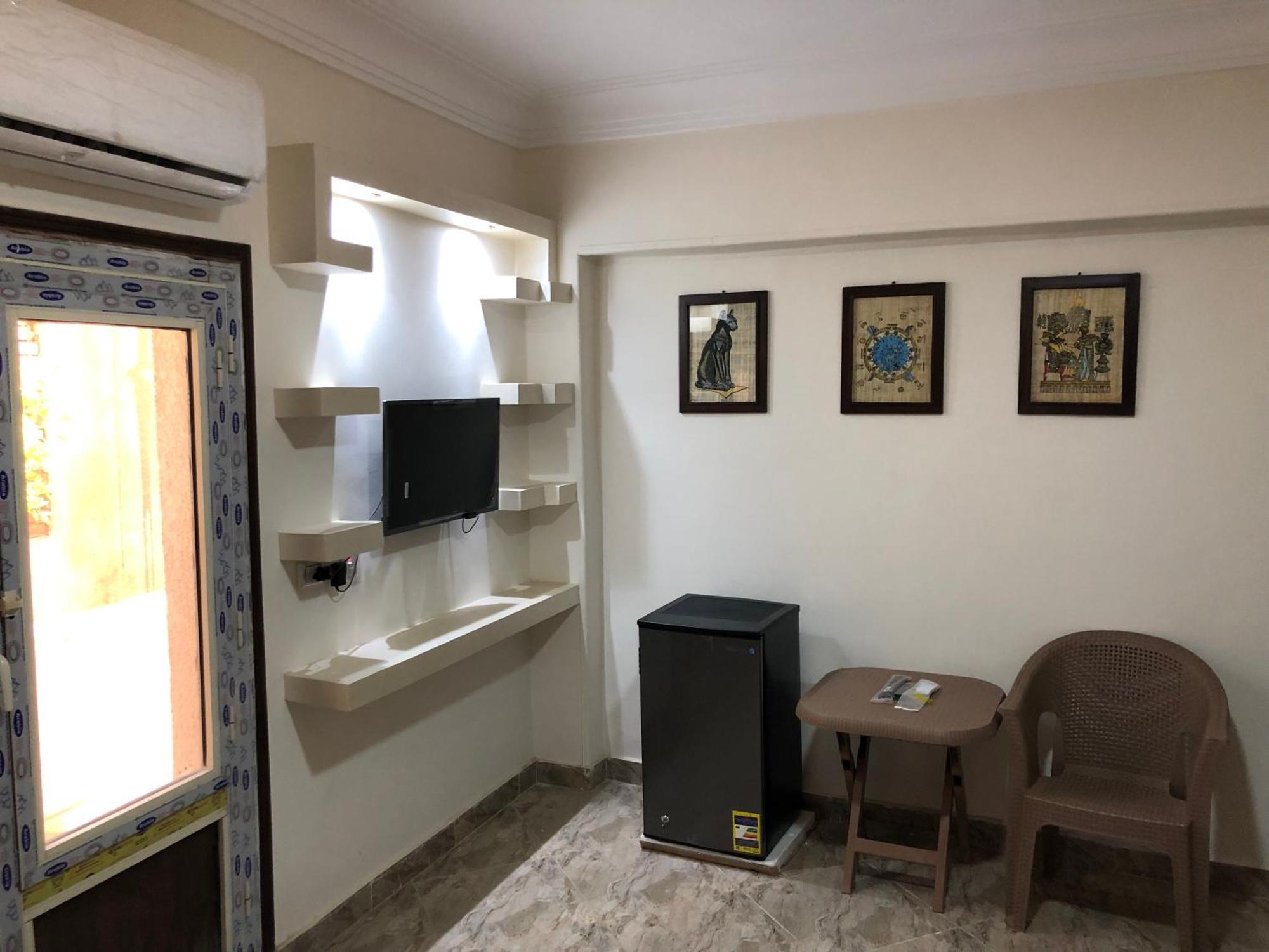 Matto Pyramids Inn Kafret el-Gabal Exterior foto